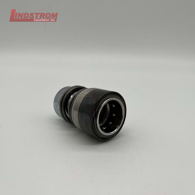 LINDSTROM EQUIPMENT REPLACEMENT HYDRAULIC COUPLER RE577560A